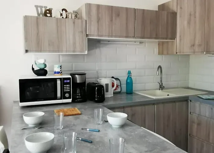 Agreable T2 Avec Piscine Et Parking A - Fr-1-379-165 Lejlighed